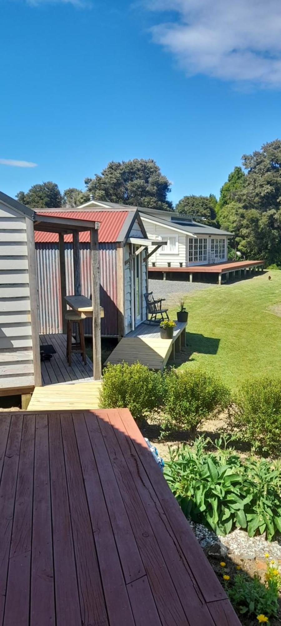 Taranaki Hotel Waihaha Exterior foto
